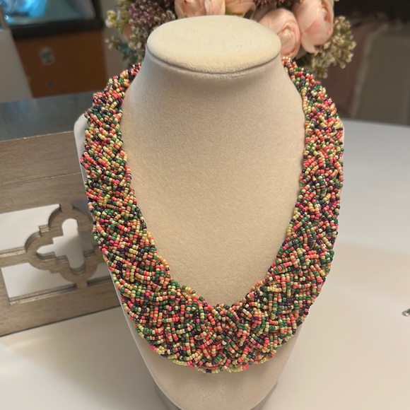Francesca's Collections Red and Pink Multi-Strand Necklace - Picture 1 of 2